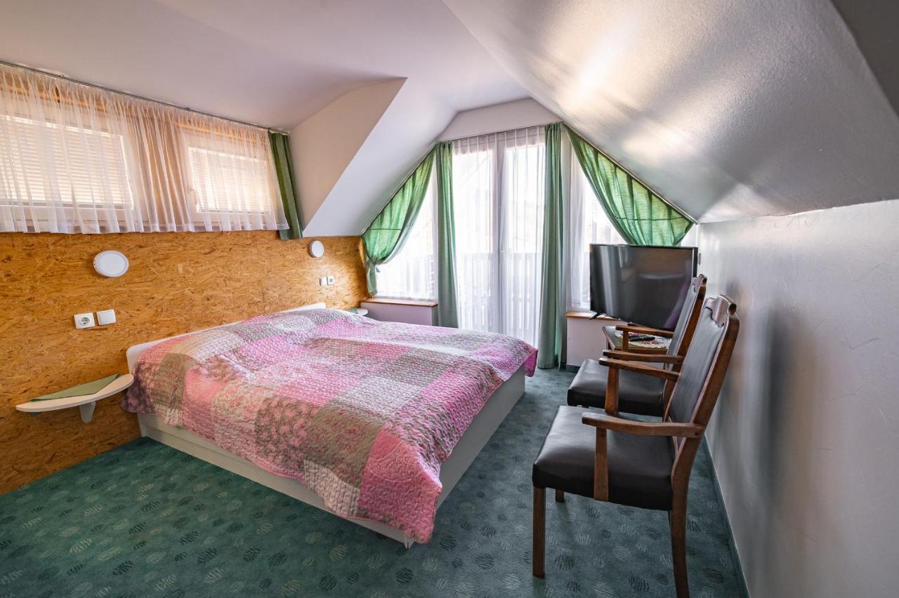 Slovenian Traditional Guest House Begunje na Gorenjskem Chambre photo